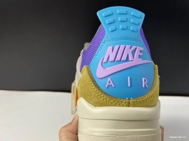 x SP Desert Moss 4 Jordan Union Air DJ5718-300 0714